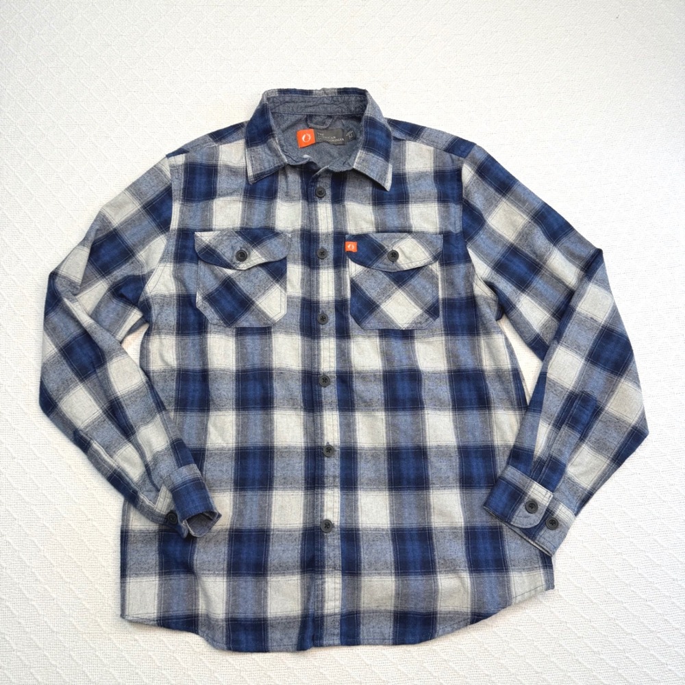 The American Outdoorsman Mens Blue Gray Plaid Flannel Shirt Medium TJOF2B2418